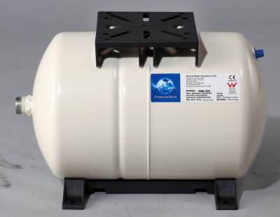 Global 20 Litre Yatay Ayaklı Patlamayan Genleşme Tankı 10 Bar 90 C 1'' Bağlantı - 1